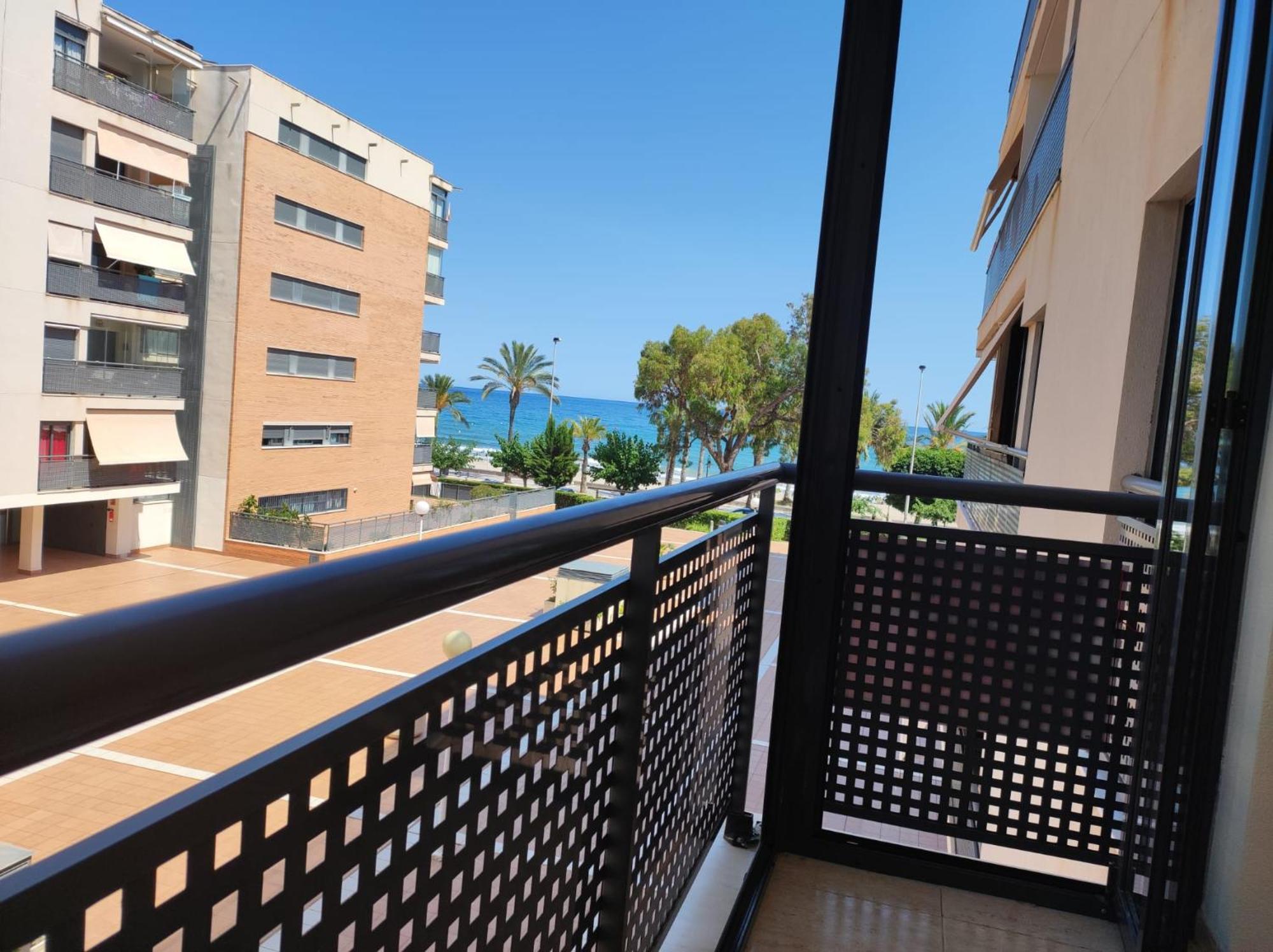 Precioso Apartamento Con Vistas Al Mar Benicàssim Kültér fotó
